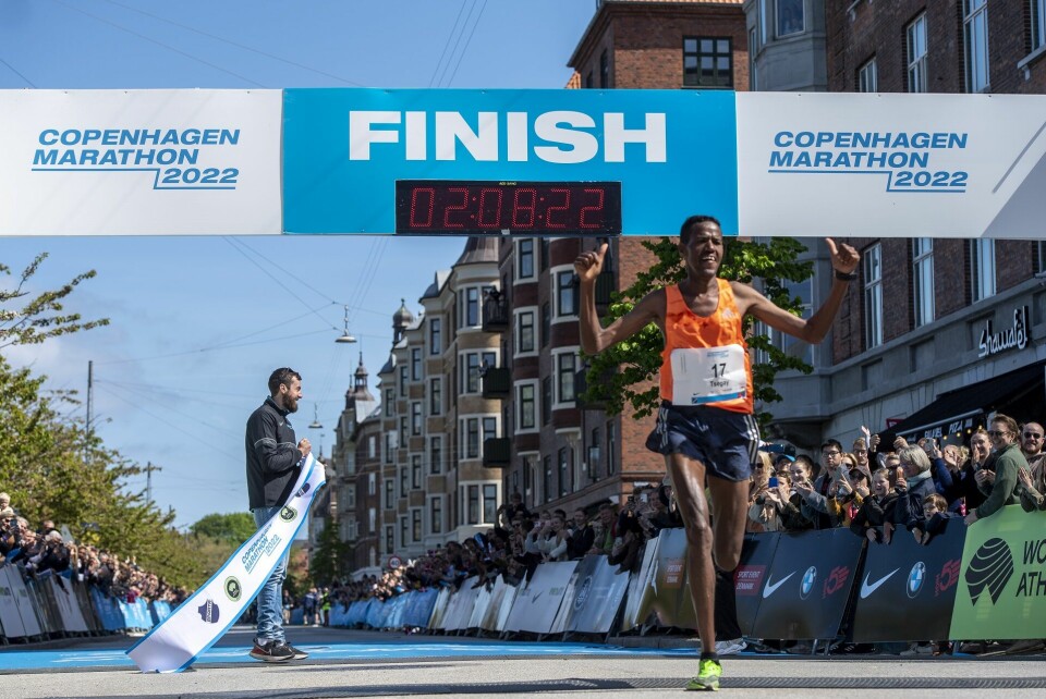 Løyperekordene ble pulverisert i København Marathon Berhane Tsegay gjorde et fantastisk l¢p og vant totalt.jpg