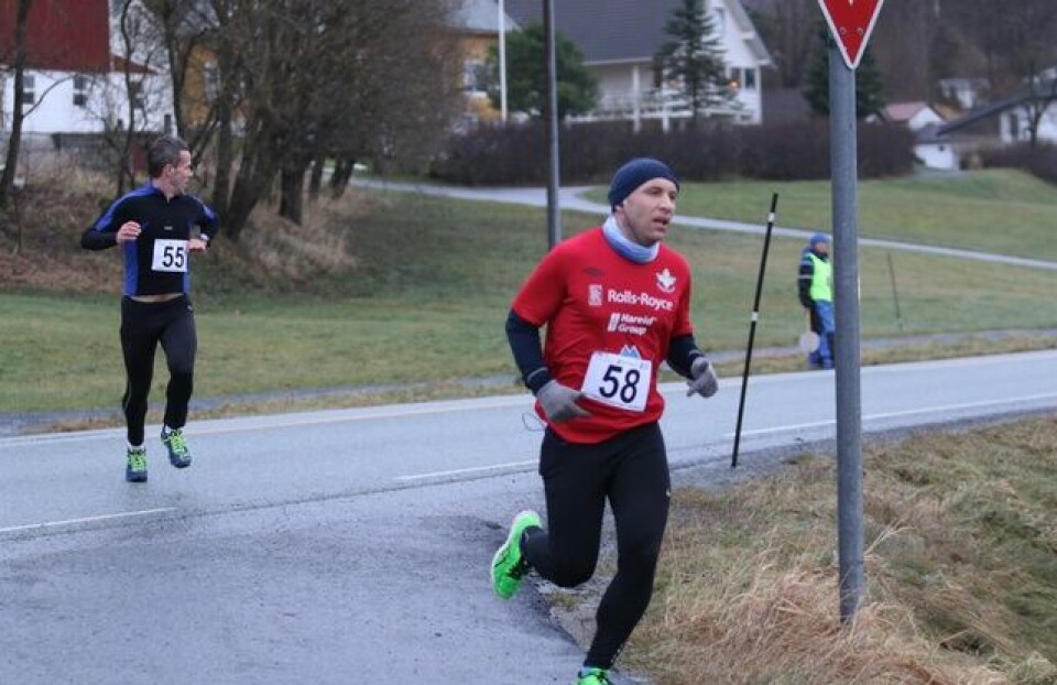 Leif Sægrov og Oda Midtflø raskest rundt Grimstadvatnet 7K9A1248.jpg
