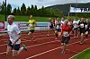 Fra starten på halvmaraton 2017. Jan Ketil Vinnes har tatt føringen: Foto: Arrangør.