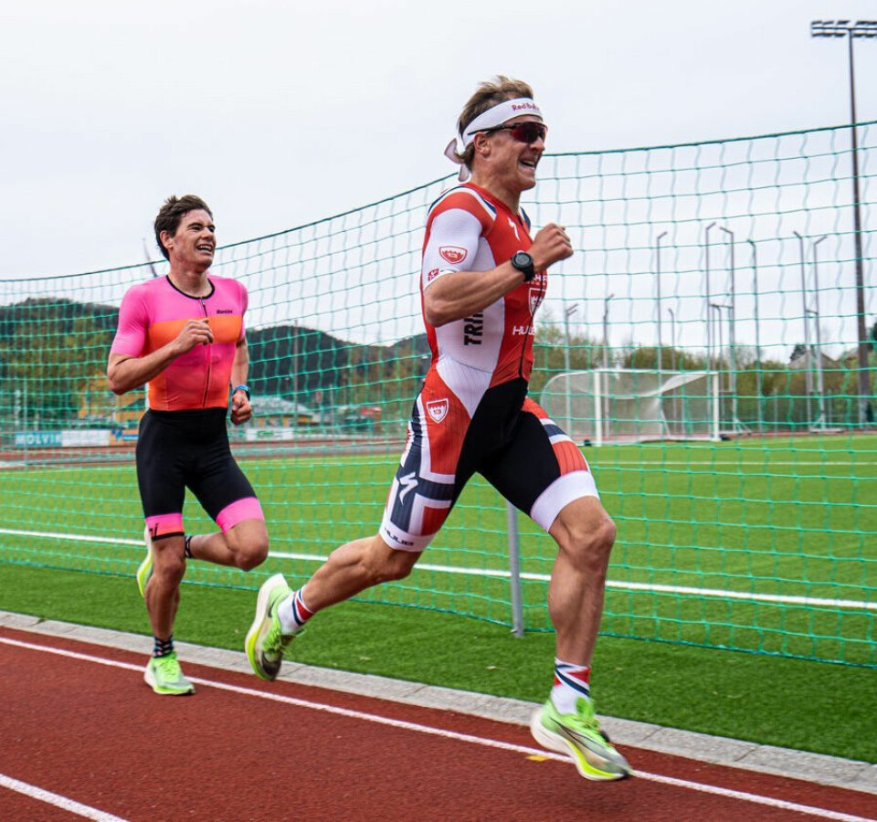 Sterk 3000 m-løping av triatletene Kristian Blummenfelt og Gustav Iden Gustav_Iden_og-Kristian_Blummenfelt_foto_Mikal_Iden.jpg