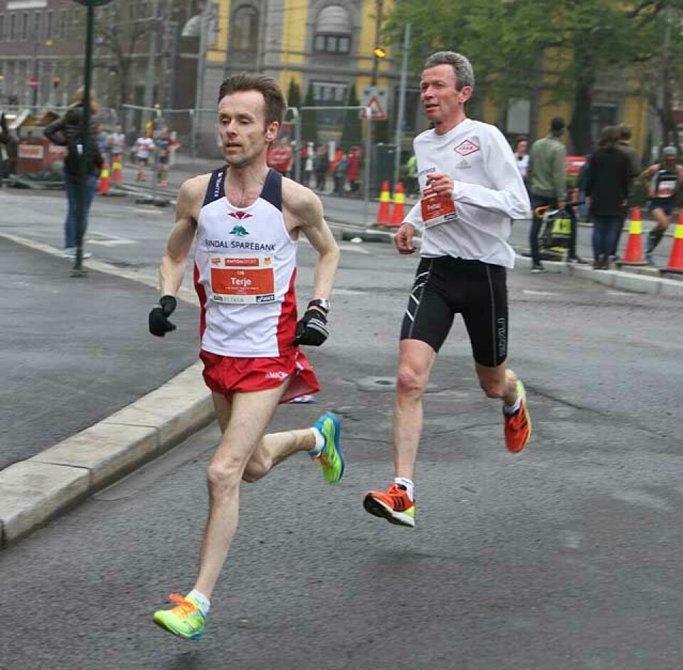 Ørjan Grønnevig og Karoline B. Grøvdal vant kaldt Sentrumsløp 10km_6,5km_Olsen_og_Antonsen_IMG_8406.jpg