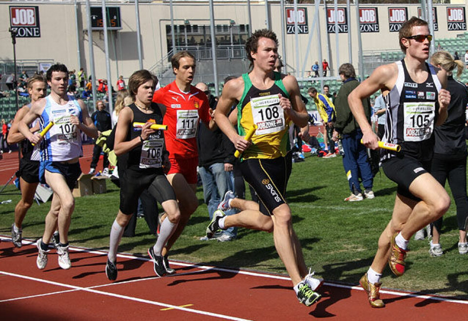 Holmenkollstafetten: Tjalve og Vidar Elite_Menn_foerste_etappe_foto_Runar_Gilberg_IMG_3092