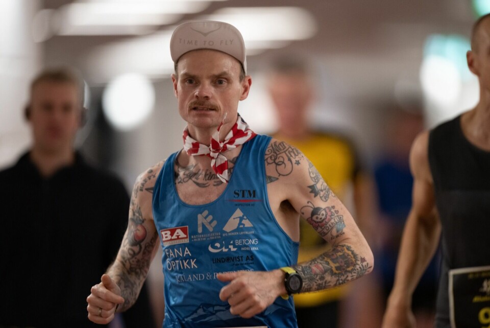 Bjørn Tore Kronen Taranger leder Bislett 24-timers halvveis med råsterke 135,532 km. (Foto: Samuel Hafsahl) Bjørn Tore Kronen Taranger leder Bislett 24-timers halvveis med råsterke 135,532 km. (Foto: Samuel Hafsahl)
