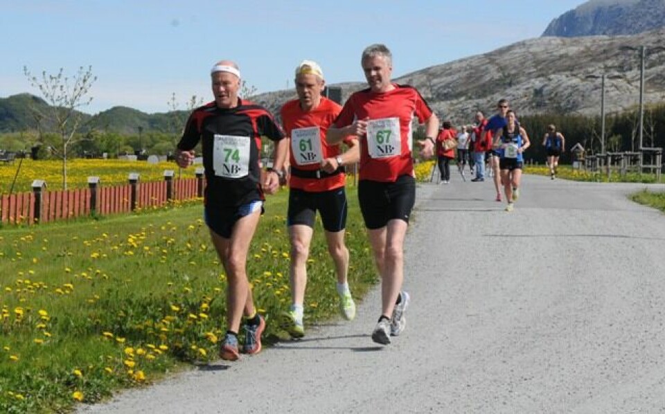 Flotte løpsforhold i Alstahaug Maraton
