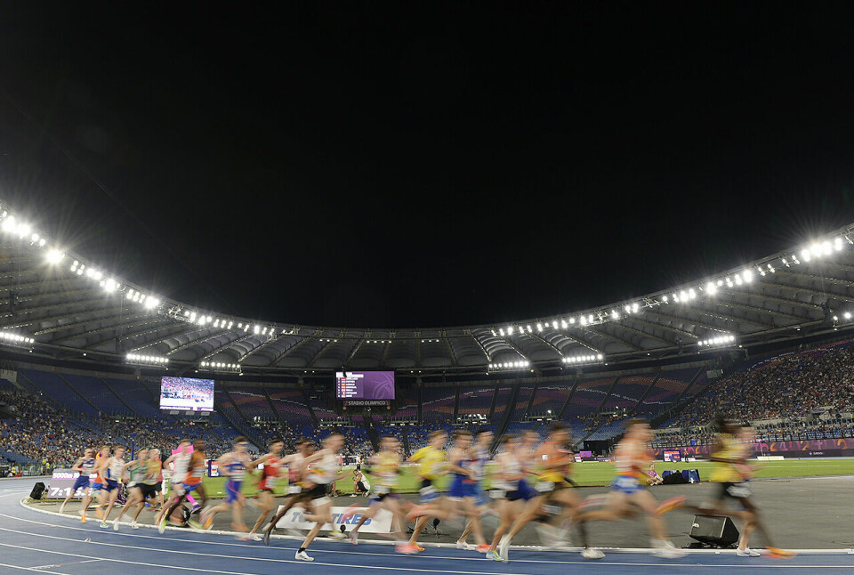 Jakob Ingebrigtsen tok sin tredje EM-tittel på 5000 meter 5000-felt-slowmo_D4N4473.jpg