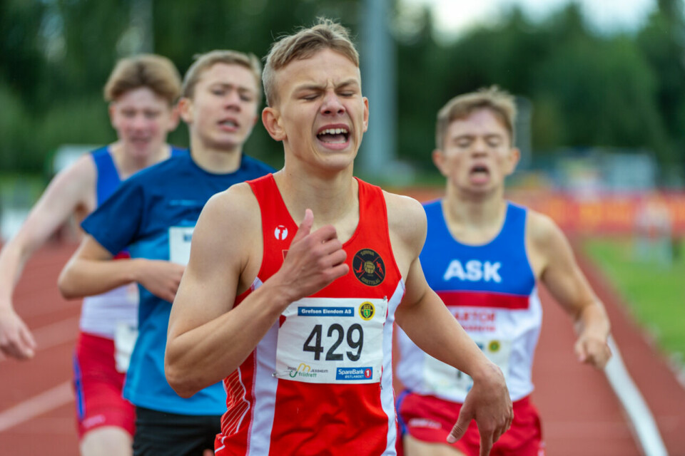 UM 2020: Casper Granheim Åkvik sjokkvant G15 mens Philip Morken vant G16 på 800 meter G15_800m_Heat2_Waldemar Knygh-Rossdal (429)_DSC9932.jpg