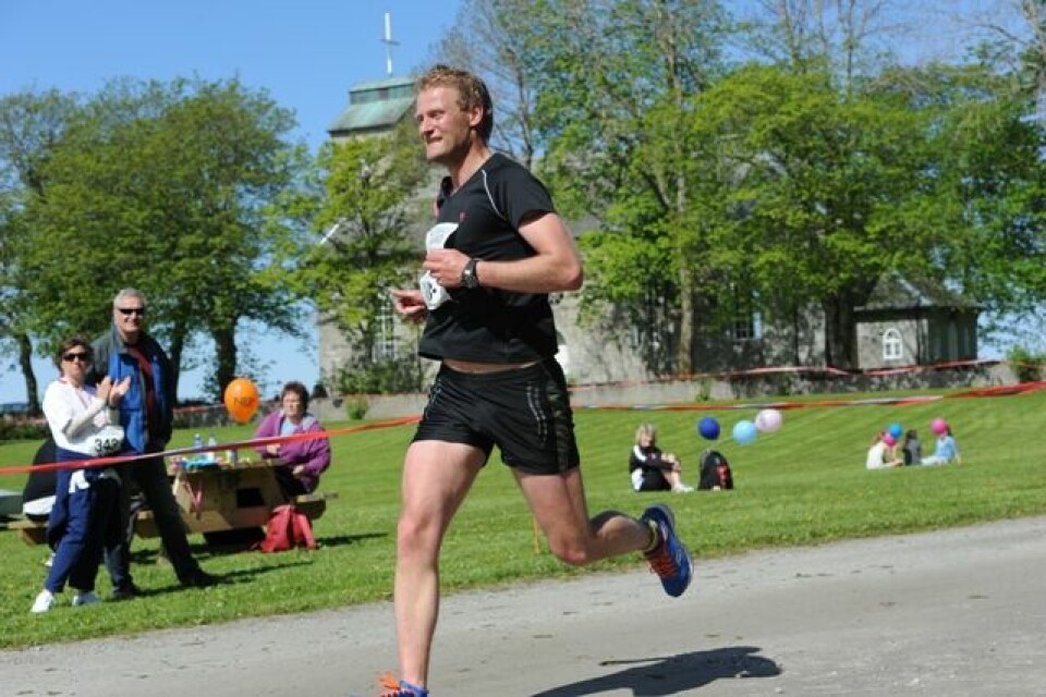 Flotte løpsforhold i Alstahaug Maraton