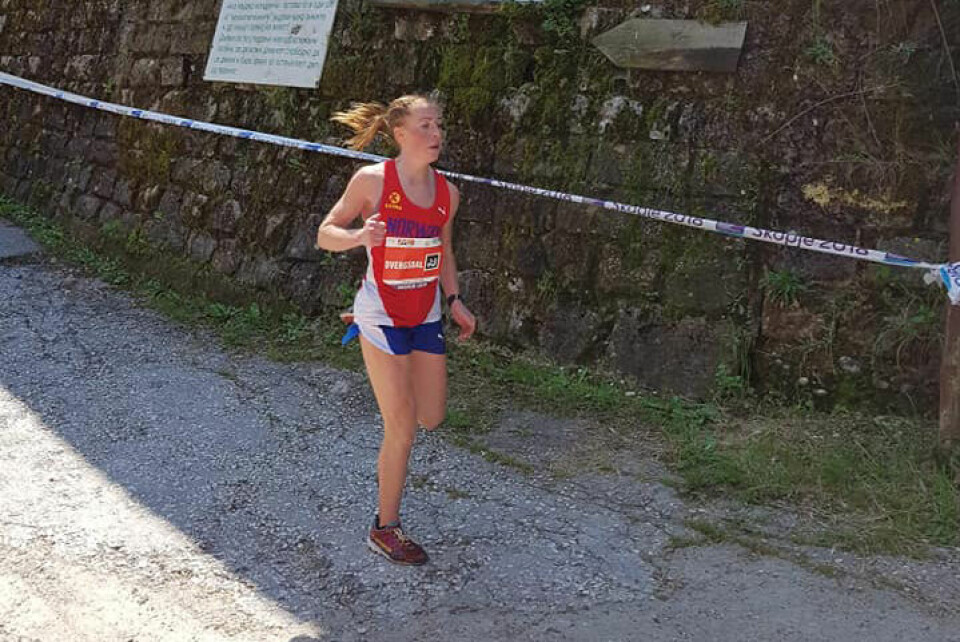 Eli Anne Dvergsdal med 4. plass i EM fjelløp 3a.jpg