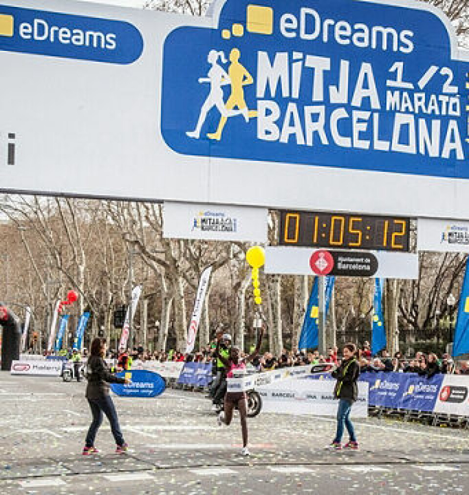 Kiplagat løp halvmaraton på 1.05.12 Barcelona_Halv_Florence_Kiplagat_ingress