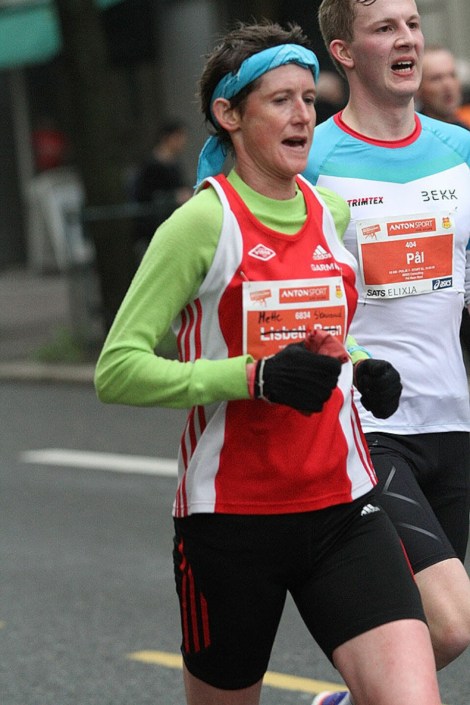 Ørjan Grønnevig og Karoline B. Grøvdal vant kaldt Sentrumsløp 6km_Mette_Bakken_Skauerud_IMG_9053.jpg