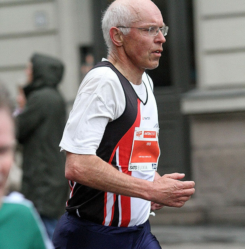 Ørjan Grønnevig og Karoline B. Grøvdal vant kaldt Sentrumsløp 6km_Finn_Erhard_Johannessen_vinner_6064_IMG_9126.jpg