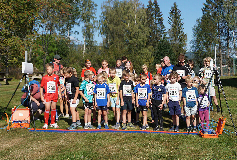 Bratland og Horne vant Åneskølen Opp start-barnelop.jpg