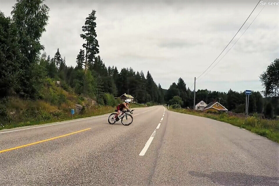 Fra vendingen på sykkeldelen i Finnskog Triathlon i 2016. (Foto: Skjermdump fra arrangørvideo) Fra vendingen på sykkeldelen i Finnskog Triathlon i 2016. (Foto: Skjermdump fra arrangørvideo)