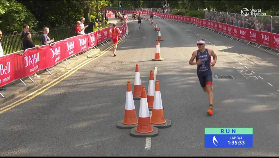 Det er på siste del av løpingen at Kristian Blummenfelt må slippe en del konkurrenter i fra seg. (Skjermprint fra Triathlonlive.tv) Det er på siste del av løpingen at Kristian Blummenfelt må slippe en del konkurrenter i fra seg. (Skjermprint fra Triathlonlive.tv)