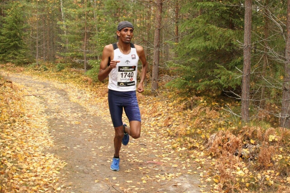 Runa og Okubamichael vant rekordstort Furumomila IMG_4126_Okubamichael_Fissehatsion_8km (1280x853).jpg