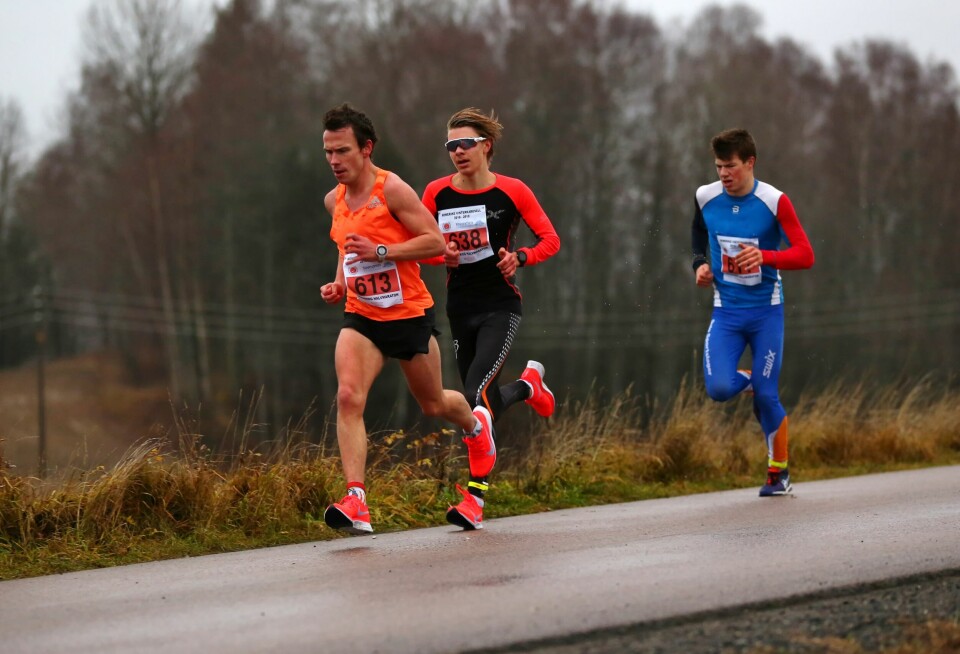 Ronny Losoa vant 5 km på 15:20 i Sørum, foran sterke juniorer 018_Teten_herrer.jpg