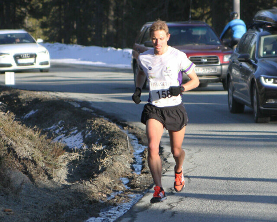 Solfylt opptur for 386 deltakere i det 30. Fjellseterløpet 640_OlaSakshaug_Bilar.FotoSolHaugen.jpg