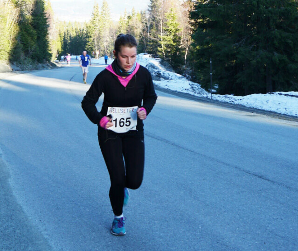 Solfylt opptur for 386 deltakere i det 30. Fjellseterløpet 640_Flott_Nr165_Dame_fotoAune.jpg