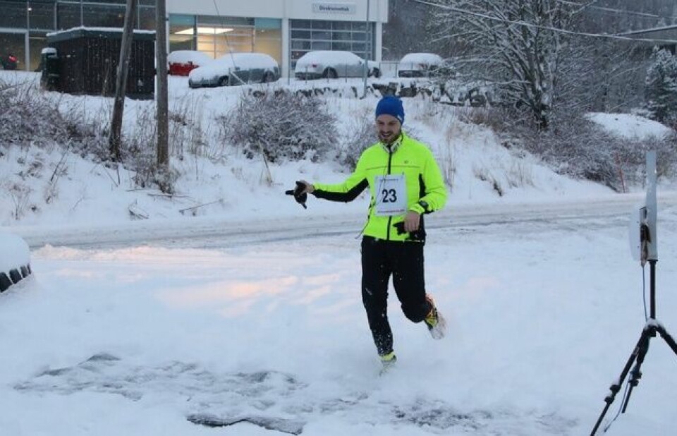 Ålesund vinterkarusell i snøkave og løssnø 0S3A4610.jpg