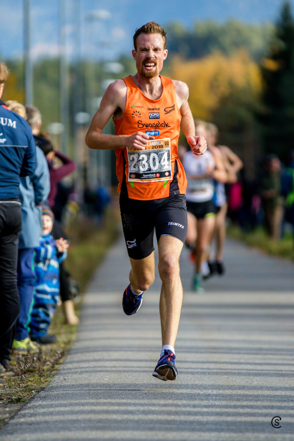 Henrik Ingebrigtsen og Meraf Bahta vant Hytteplanmila under ideelle forhold 20181020-S7D_6089_Oerjan_Groennevig.jpg