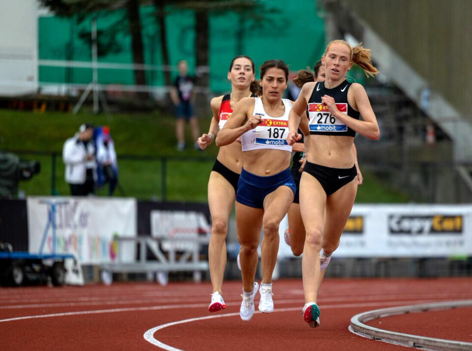 Kanonløp og NM-gull på 1500 m for Ingeborg Østgård 1500f-Ina-Halle-Haugen.jpg
