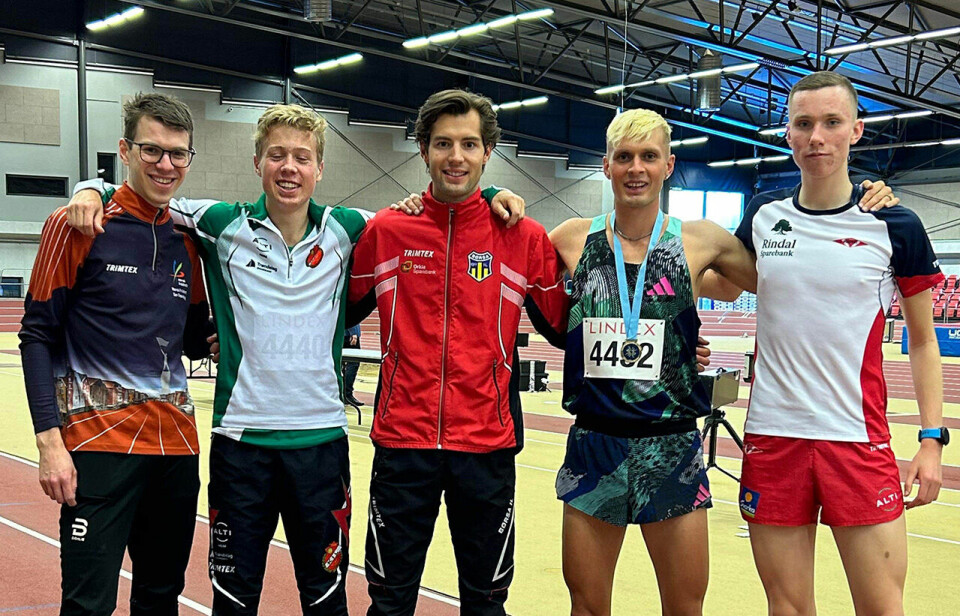 Team Trøndelag i vesterled: Vi ser fra venstre fartsholder Sondre Rishøy, Håkon Moe Berg, Kjetil Brenno Gagnås, den islandske vinneren Baldvin Þór Magnússon og Magnus Øyen. (Foto: Team Trøndelag) Team Trøndelag i vesterled: Vi ser fra venstre fartsholder Sondre Rishøy, Håkon Moe Berg, Kjetil Brenno Gagnås, den islandske vinneren Baldvin Þór Magnússon og Magnus Øyen. (Foto: Team Trøndelag)