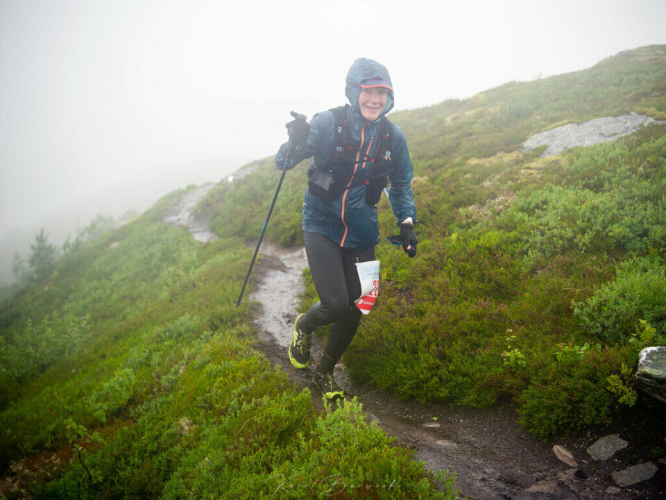 Lars Olaf Haaheim og Marjo Liikanen vant Hornindal rundt Foto_Karol Barwicki_Hornindal rundt_75km_dame_vinner.jpg