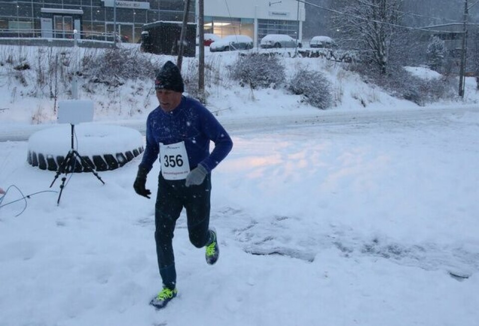 Ålesund vinterkarusell i snøkave og løssnø 0S3A4646.jpg