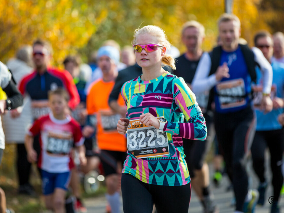 Henrik Ingebrigtsen og Meraf Bahta vant Hytteplanmila under ideelle forhold 20181020-S5D_0790_Maja_Blegen.jpg