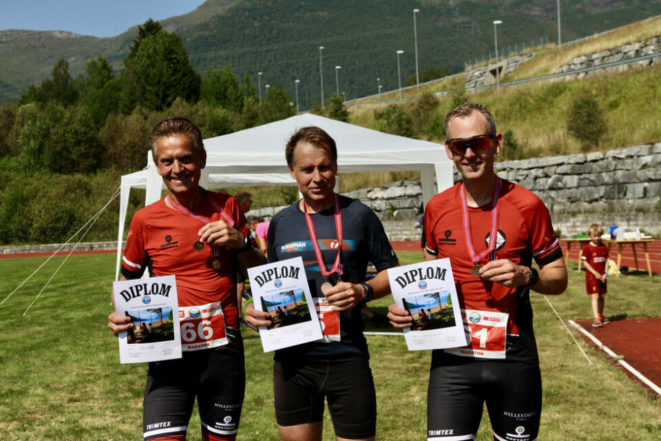 Joakim Bjørklund og Oda Synnøve Riste vant maraton i Hornindal Maraton_KM_980x653.jpg