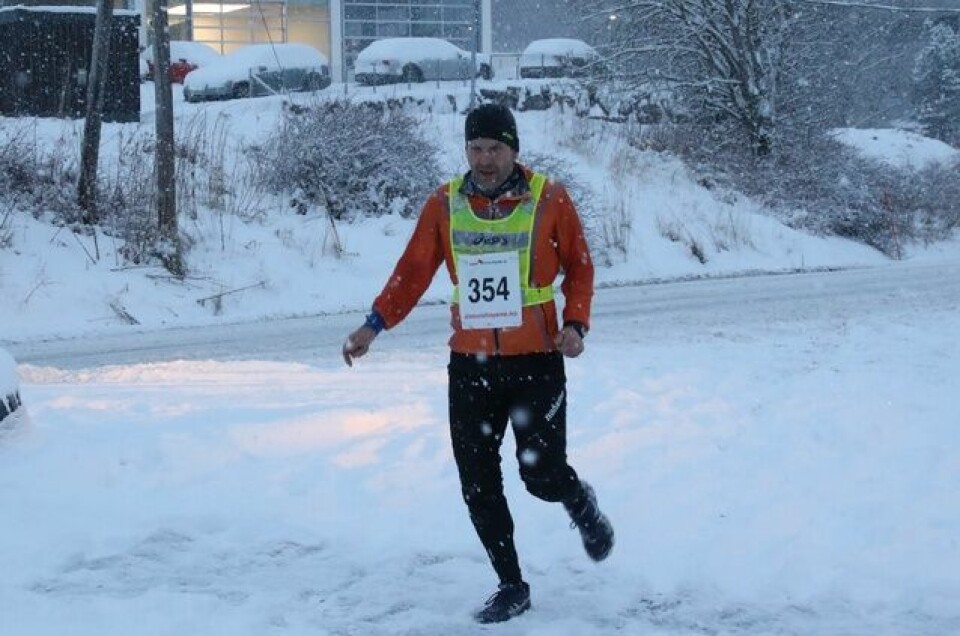 Ålesund vinterkarusell i snøkave og løssnø 0S3A4680.jpg