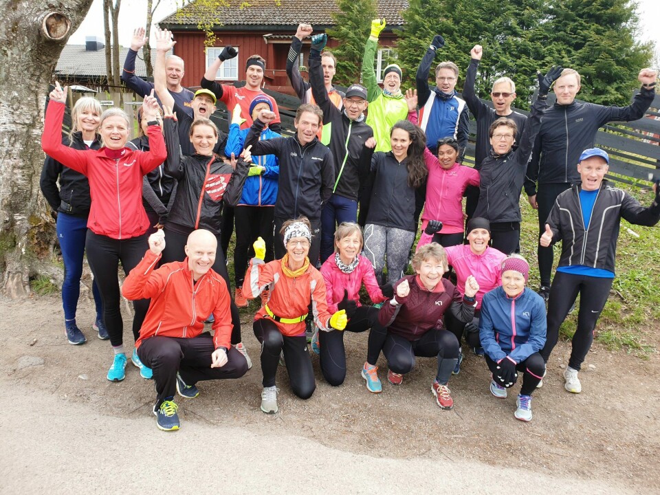 Her er en gjeng løpere i forkant av Kondistreninga i Oslo 7. mai, det er mye positiv energi i slike fellestreninger. (Foto: Tim Bennett) Her er en gjeng løpere i forkant av Kondistreninga i Oslo 7. mai, det er mye positiv energi i slike fellestreninger. (Foto: Tim Bennett)