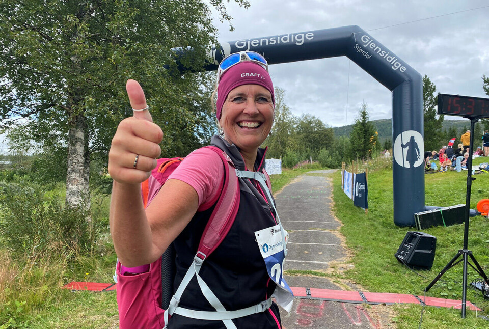 Meråkers ordfører Kjersti Kjenes fornøyd med å ha kommet seg gjennom den 21 km lange og krevende løypa i Meråker Mountain Challenge. (Alle foto: arrangøren) Meråkers ordfører Kjersti Kjenes fornøyd med å ha kommet seg gjennom den 21 km lange og krevende løypa i Meråker Mountain Challenge. (Alle foto: arrangøren)