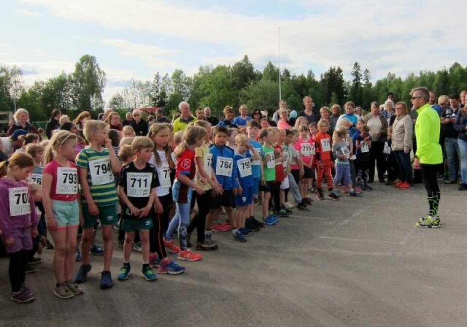 Imponerende startfelt i barneklassen (foto: Toril Blakkisrud). Imponerende startfelt i barneklassen (foto: Toril Blakkisrud).