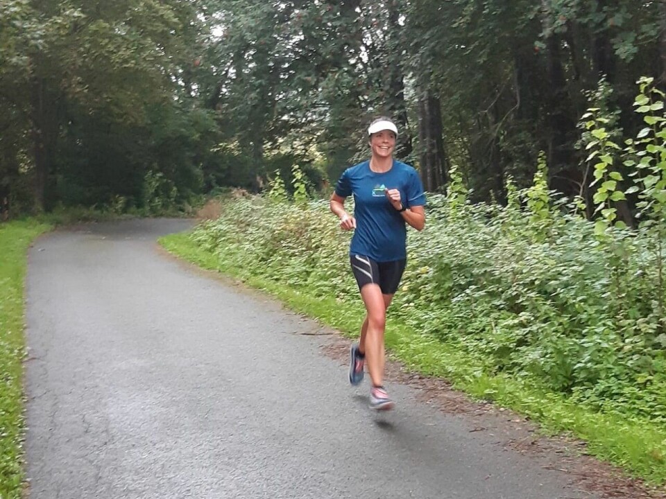 Marit Aamdal i mål som første dame på Gå-joggen i Brumunddal. (Foto: Agnieszka Baran) Marit Aamdal i mål som første dame på Gå-joggen i Brumunddal. (Foto: Agnieszka Baran)