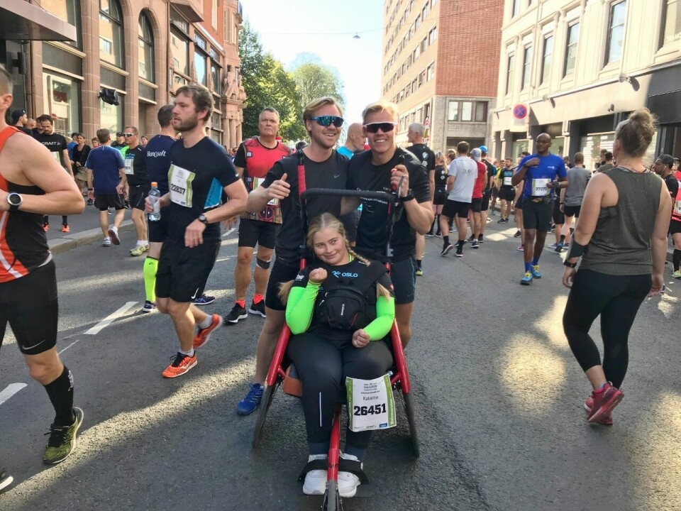 Katarina Næss Wabø ønsket å være en av alle, også i Oslo Maraton Underveis (1280x960).jpg
