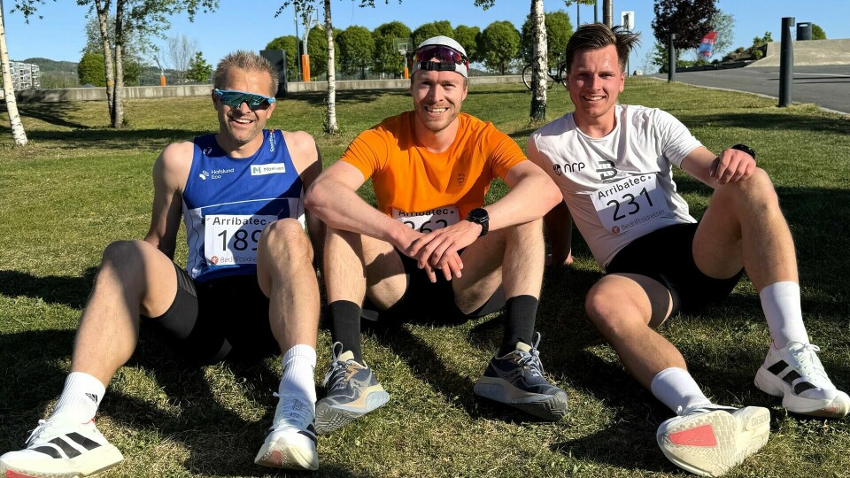 Trioen som kjempet om seieren i Mjøsparken (fra venstre): Pål Jostad, Øyvind Flobergseter og Kristian Larsen. (Foto: Hilde Hagevik Odde) Trioen som kjempet om seieren i Mjøsparken (fra venstre): Pål Jostad, Øyvind Flobergseter og Kristian Larsen. (Foto: Hilde Hagevik Odde)
