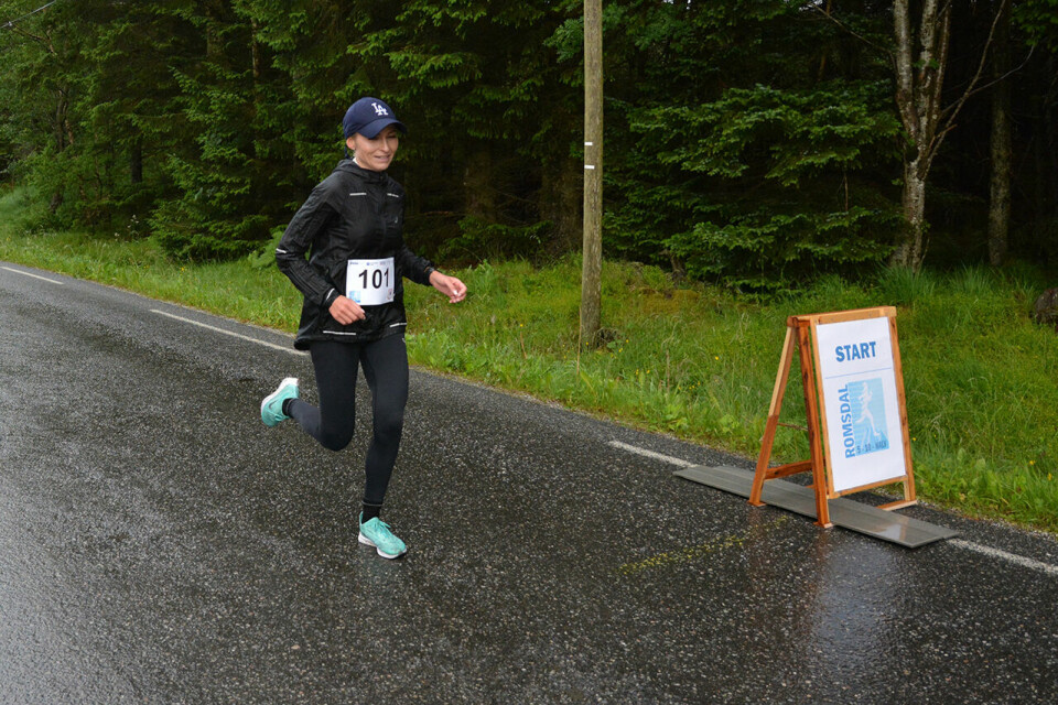 Romsdal 5-10-halv med gråvær og personlige rekorder DSC_0202.JPG