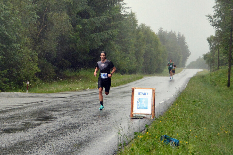 Romsdal 5-10-halv med gråvær og personlige rekorder DSC_0140.JPG