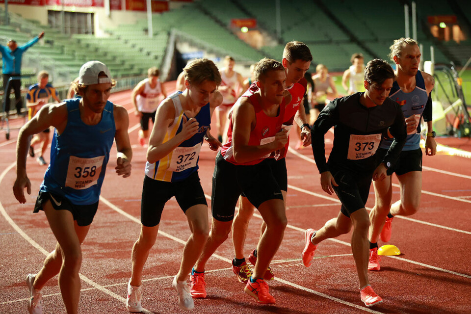 Fra fjorårets løp. Tord Franke Ulset (372), tok til slutt andreplassen på 10 km. (Foto: Arne Dag Myking) Fra fjorårets løp. Tord Franke Ulset (372), tok til slutt andreplassen på 10 km. (Foto: Arne Dag Myking)