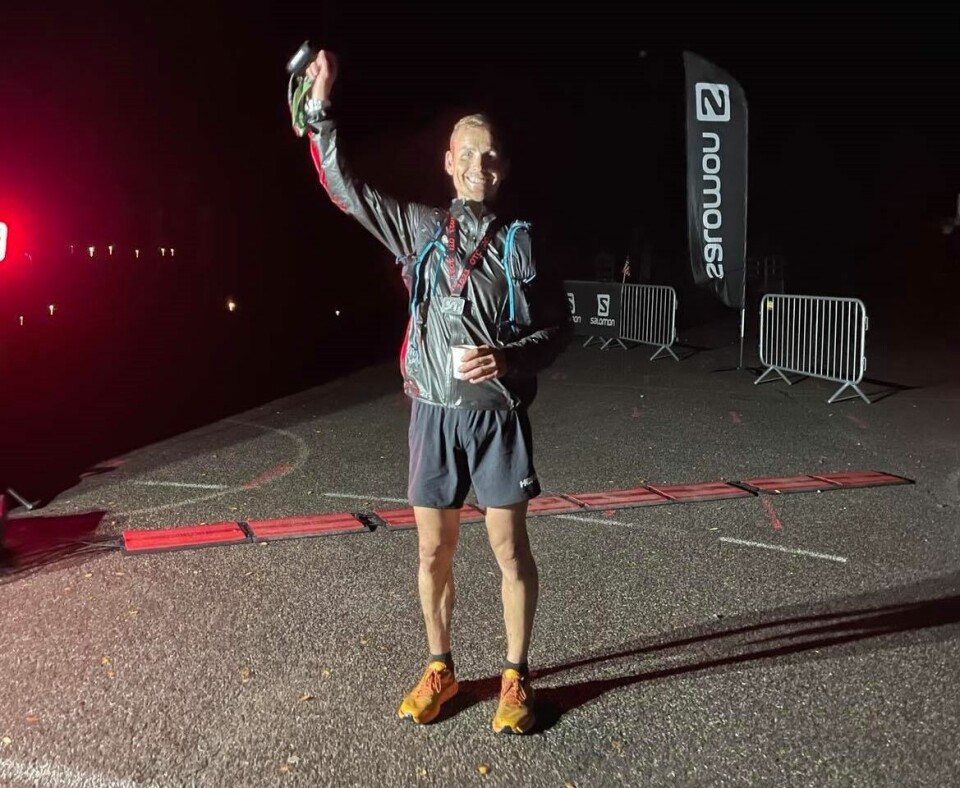 Didrik Hermansen jubler for seier i OTC100 km lørdag kveld, hans fjerde seier på rad i årets norske ultraløp. (Foto: Mona Kjeldsberg) Didrik Hermansen jubler for seier i OTC100 km lørdag kveld, hans fjerde seier på rad i årets norske ultraløp. (Foto: Mona Kjeldsberg)