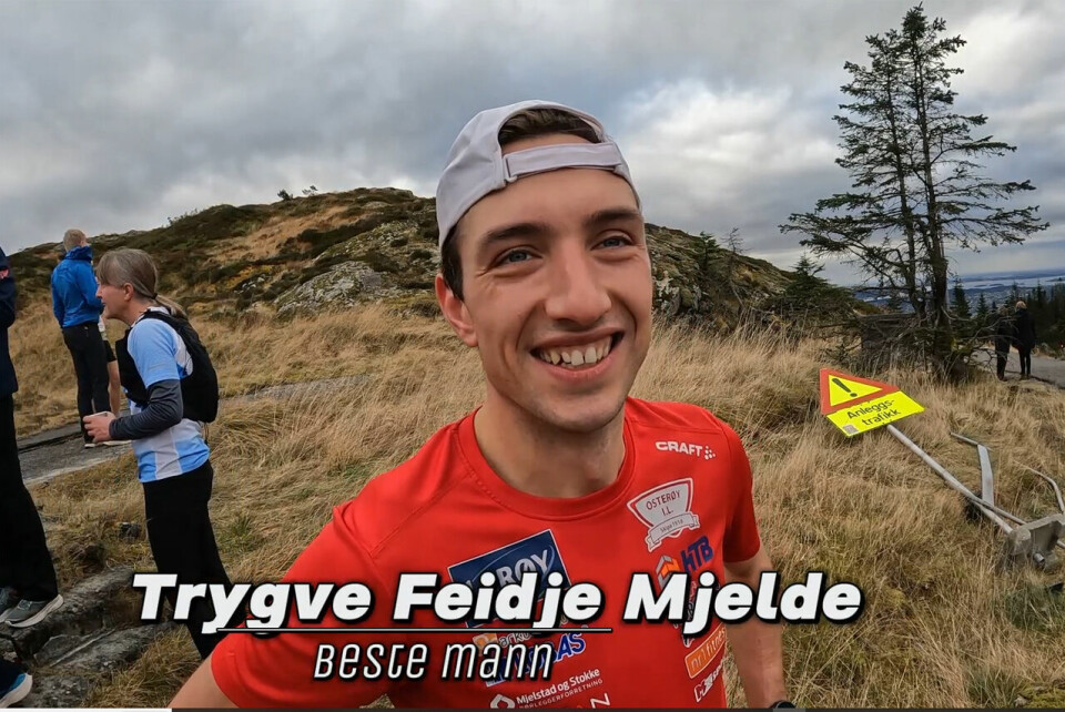 En fornøyd Trygve Feidje Mjelde intervjues etter målgang i Blåmansløpet, der han vant på ny løyperekord. (Foto og video: Arne Dag Myking) Trygve Feidje Mjelde