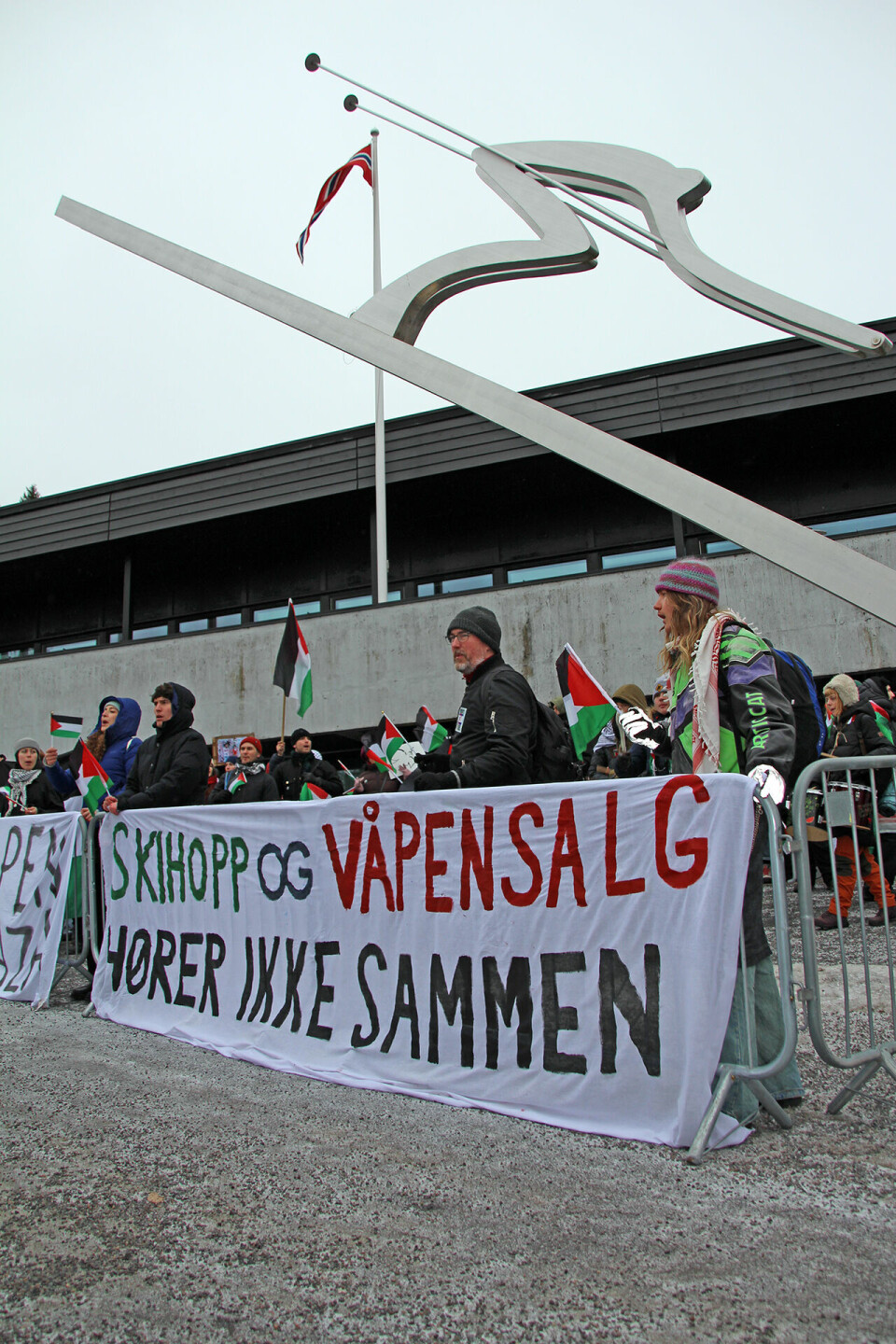 Løp og demonstrasjon i solidaritet med Palestina run-for-palestine-03.JPG