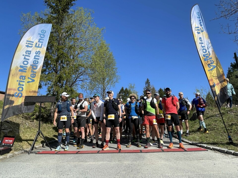 146 løpere deltok på Soria Moria til Verdens Ende i flott maivær Start 100 miles.jpg