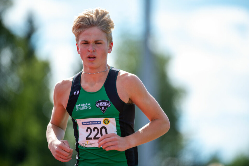 UM 2020: Malin Hoelsveen (J15) og Andreas Fjeld Halvorsen (G15) vant 2000 meter G15_2000m_Heat1_Kristoffer Sandal (220)_DSC0257.jpg