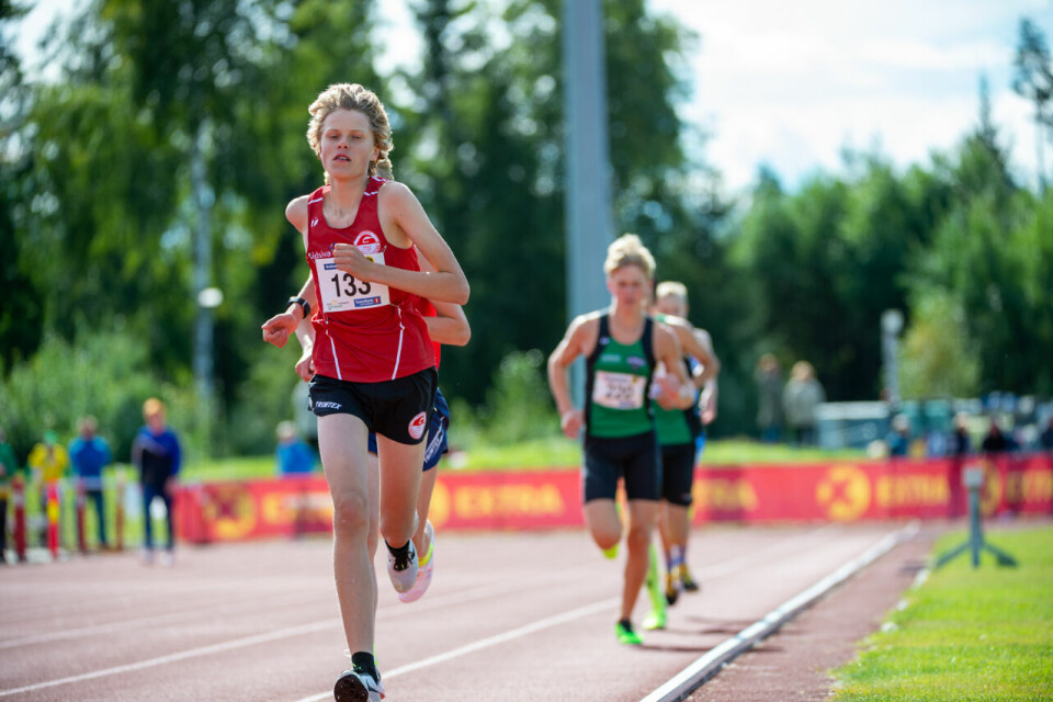 UM 2020: Malin Hoelsveen (J15) og Andreas Fjeld Halvorsen (G15) vant 2000 meter G15_2000m_Heat1_Syver Rusten Dalen (133)_DSC0249.jpg