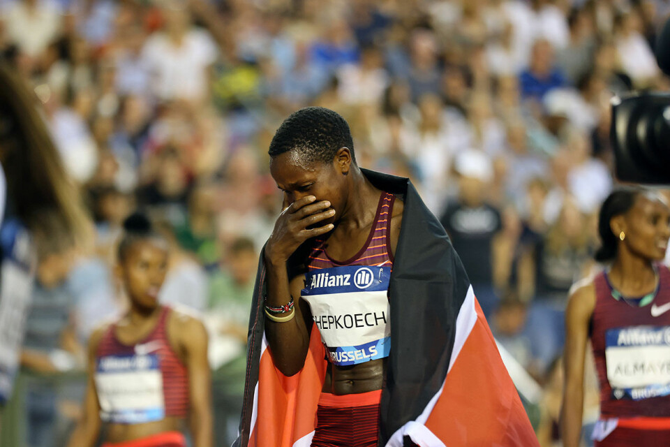 Det gikk raskt under Diamond League i Brussel 3000m_hinder_damer-Jackline_Chepkoech.jpg
