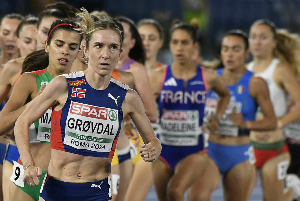Karoline Bjerkeli Grøvdal var fartsholder og lokomotiv for EM-toget gjennom hele løpet, helt til Nadia Battocletti spurtet fra henne inn mot mål. (Alle foto: Bjørn Johannessen) Karoline Bjerkeli Grøvdal drar feltet
