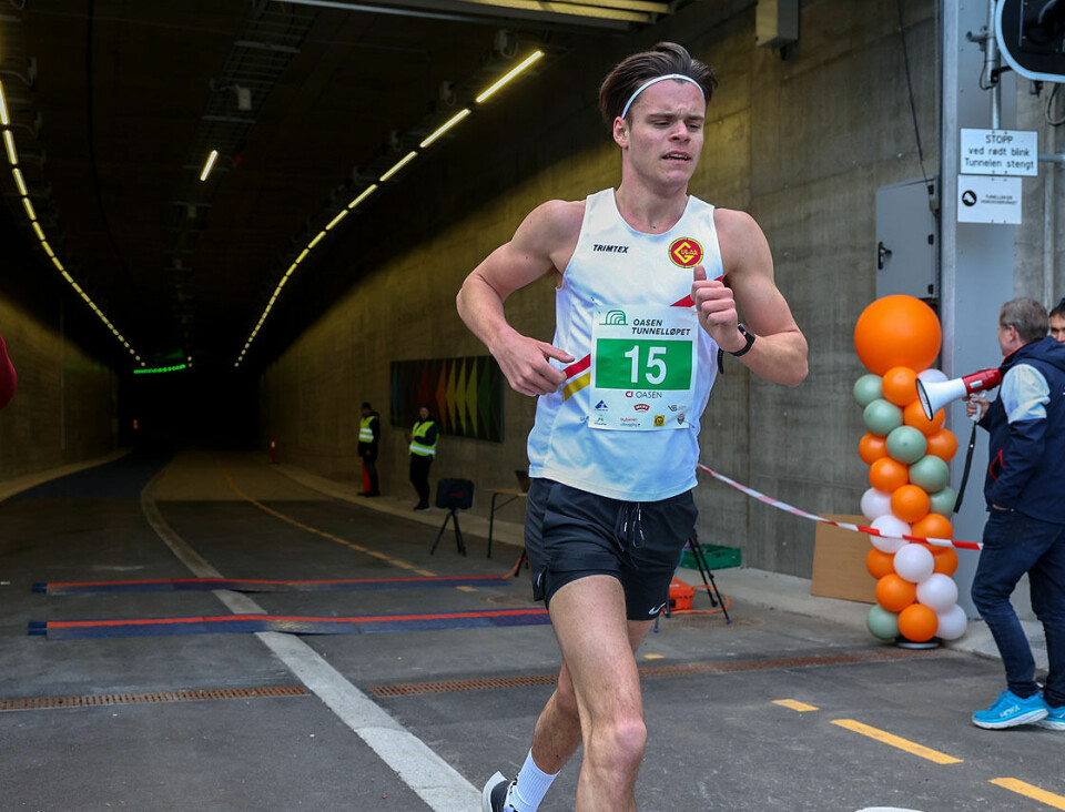 Marius Sørli spurtbeseiret Marius Vedvik i Tunnelløpet 1U9A5542.jpg