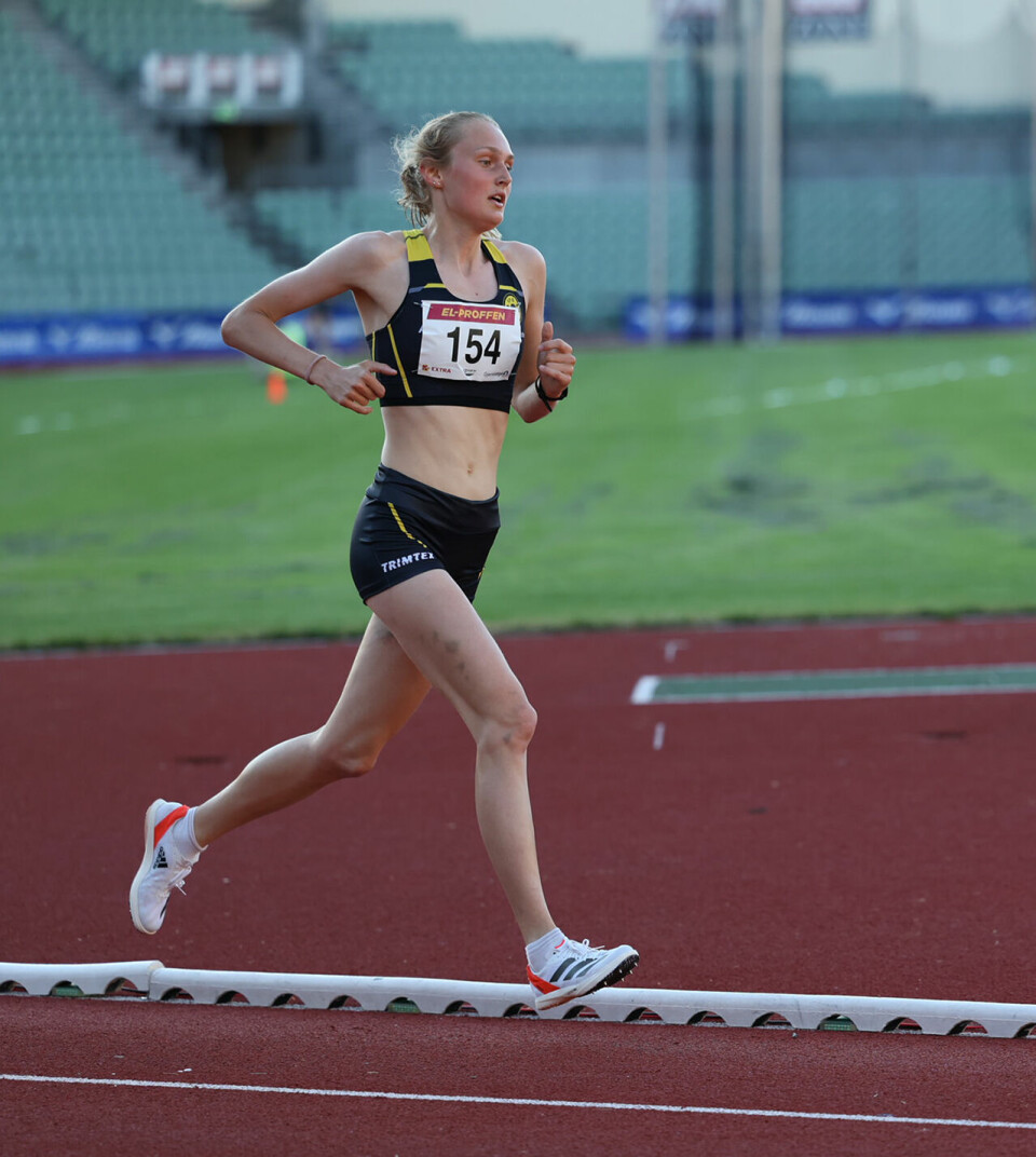 Pers på Kristine Meinert Rød på 5000 m i Boysen Memorial 5000m-Katrine-Meinert-Roed-8U3A5522.jpg
